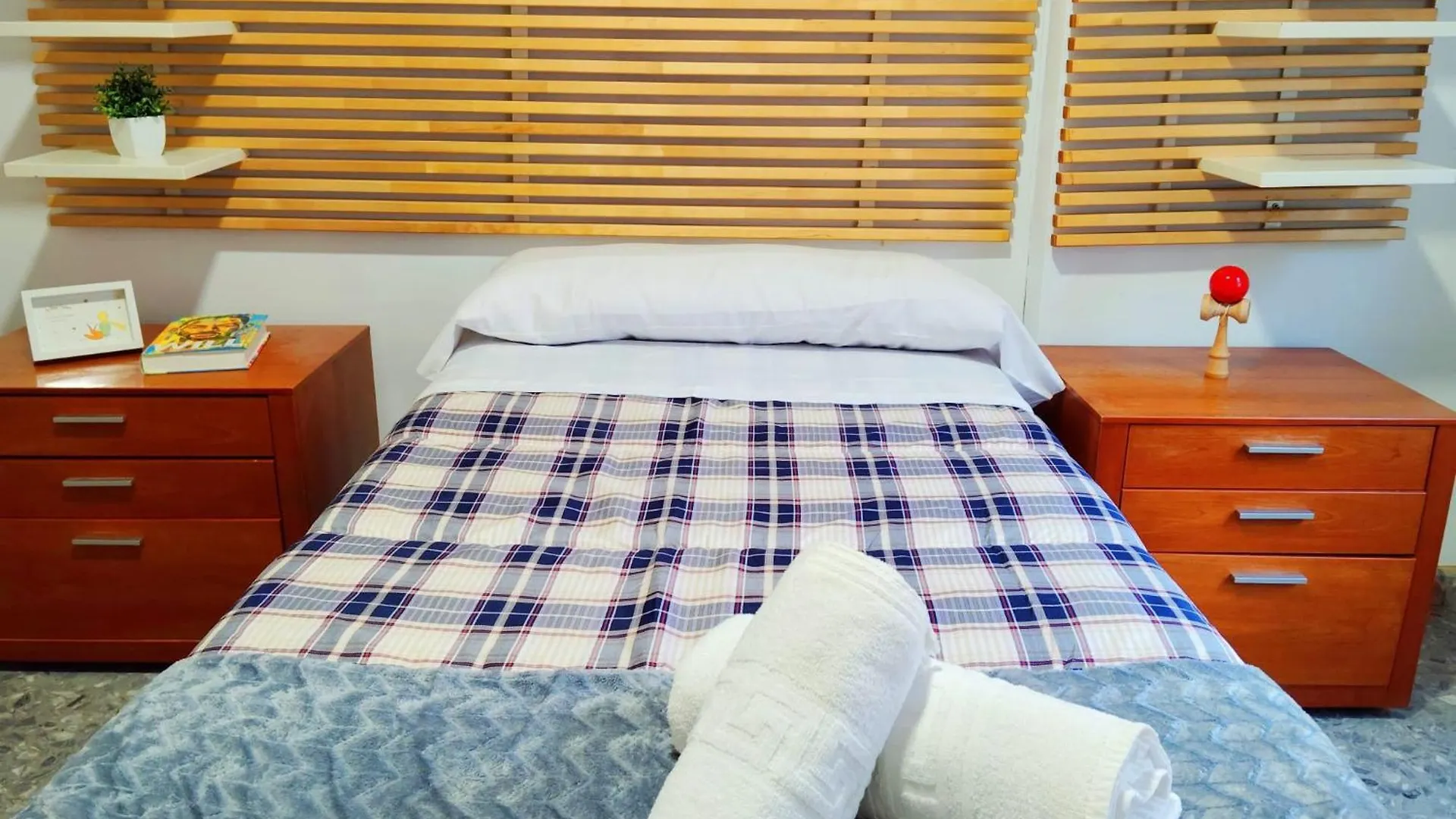Guest house Habitaciones Compartidas Avenida De Madrid Jaen