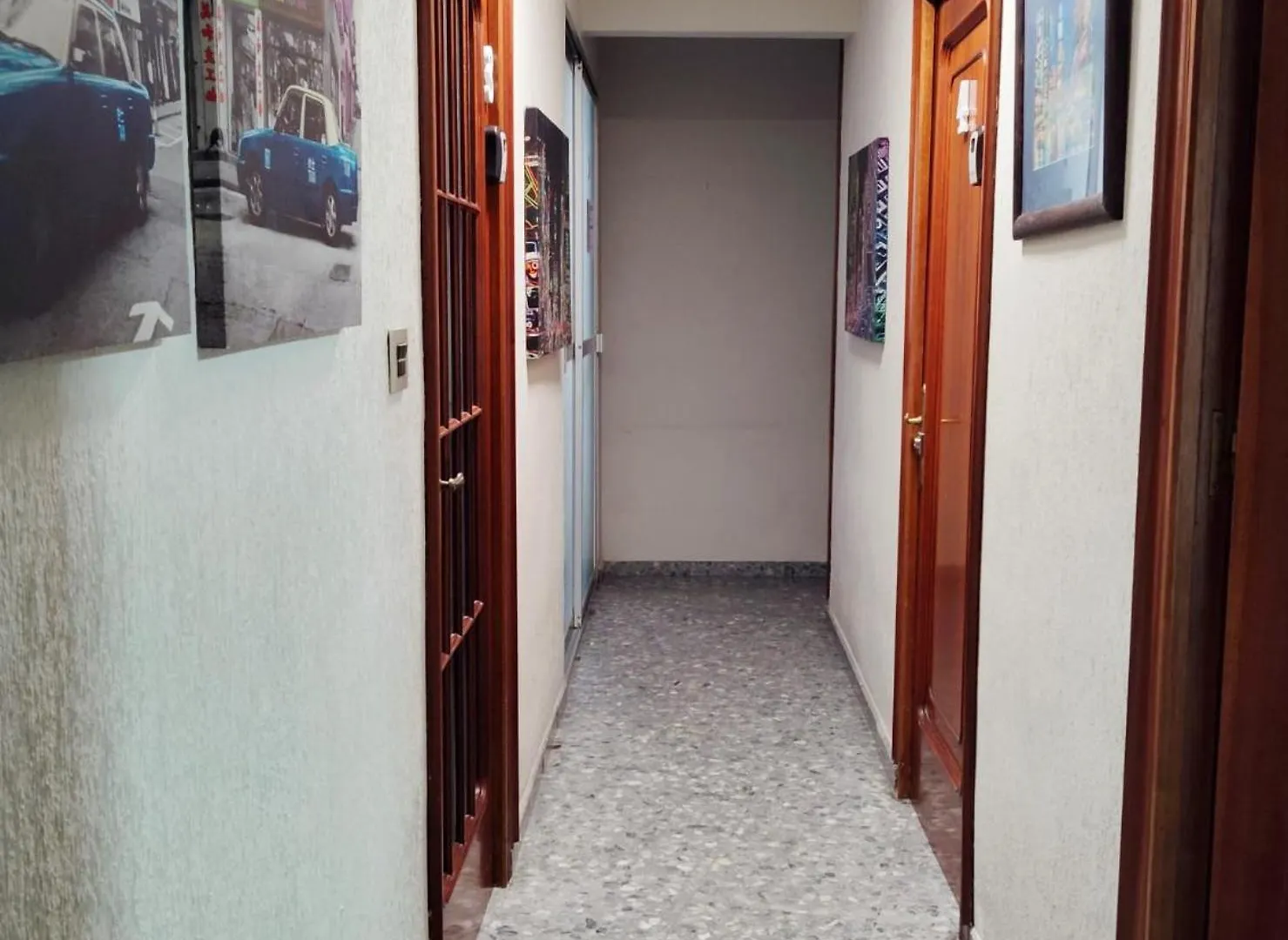 Guest house Habitaciones Compartidas Avenida De Madrid Jaen Spain