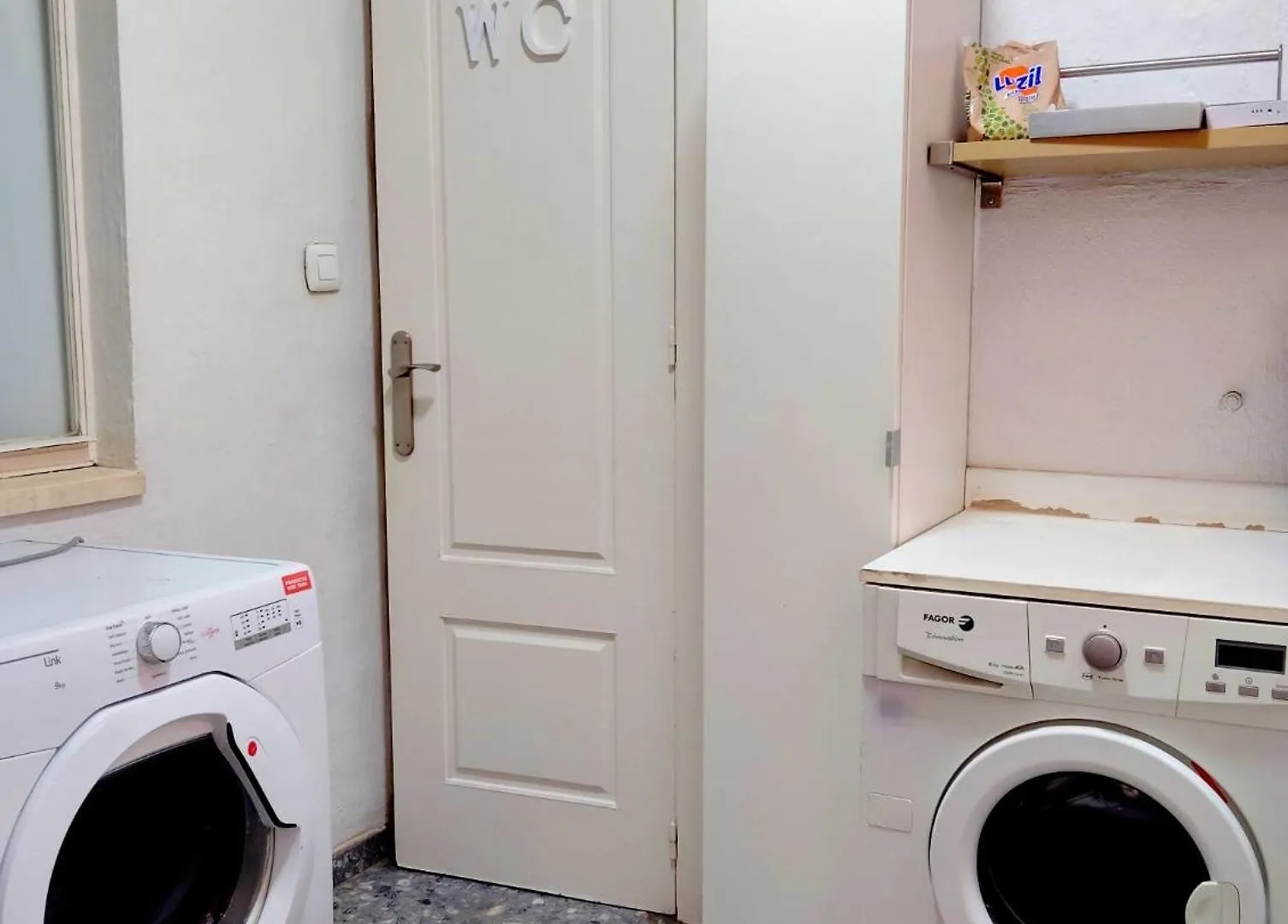 Guest house Habitaciones Compartidas Avenida De Madrid Jaen